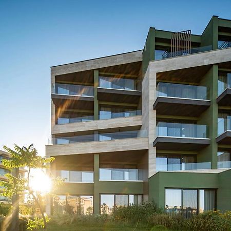 Hvd Reina Del Mar - Premium Spa Service & Free Parking Obzor Exterior foto